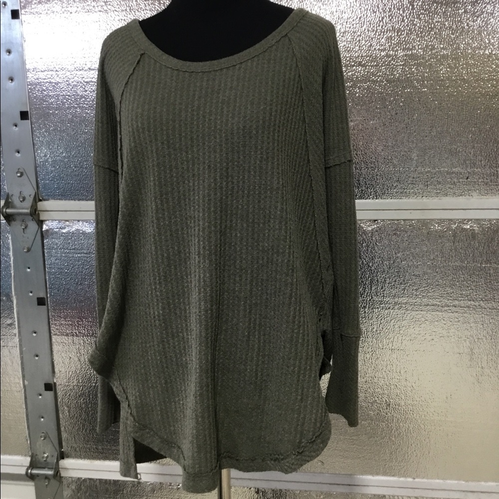 Wishlist long sleeve top. Size S/M.